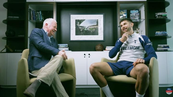 维卡里奥:图多尔很愿意和球员交流,他的处事方式非常直率 新闻