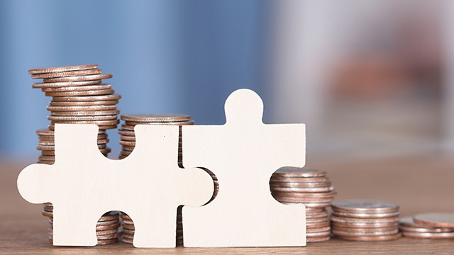  负债压力与息差困局：中小银行存款降息的深度逻辑 股票财经 负债压力与息差困局：中小银行存款降息的深度逻辑 股票财经