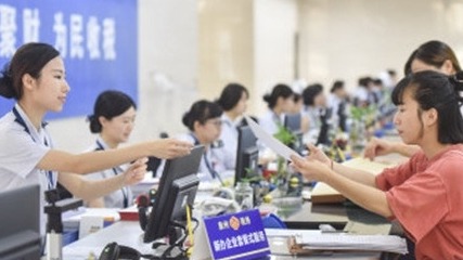  技术与管理断层：AI商业教育新赛道的战略布局与能力模型构建 IT技术 技术与管理断层：AI商业教育新赛道的战略布局与能力模型构建 IT技术