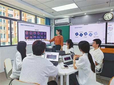 技术架构与价值实现：高校数字化校园建设的三层数据框架深度解读 IT技术